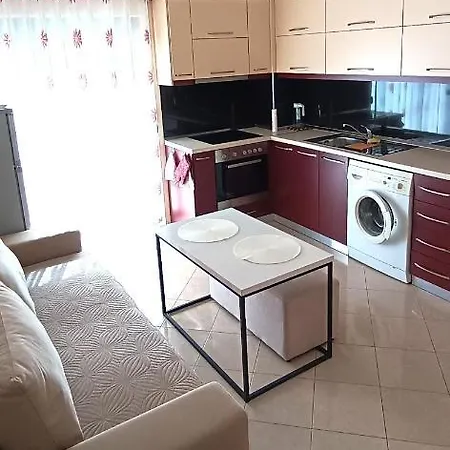 Rubin Apartamento Sarandë
